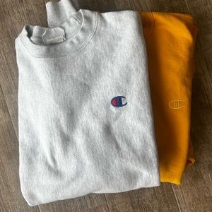 2 champion crew neck sweatshirts
